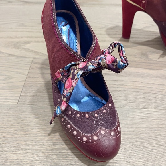 Cute Poetic Licence maroon platform heels - Picture 4 of 5